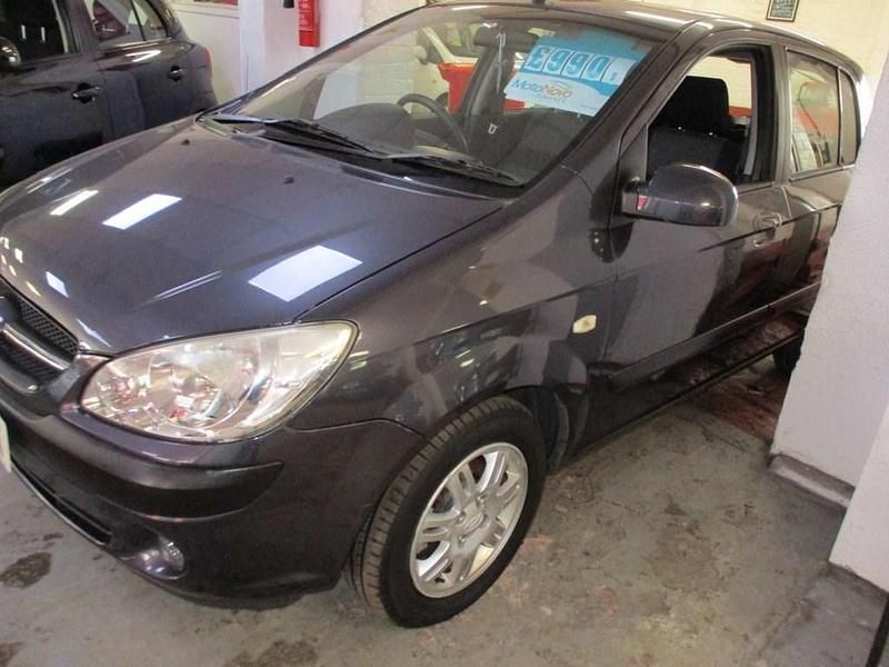 Used Hyundai Getz 97 HP (71 kW) 2007 Grey Hatchback