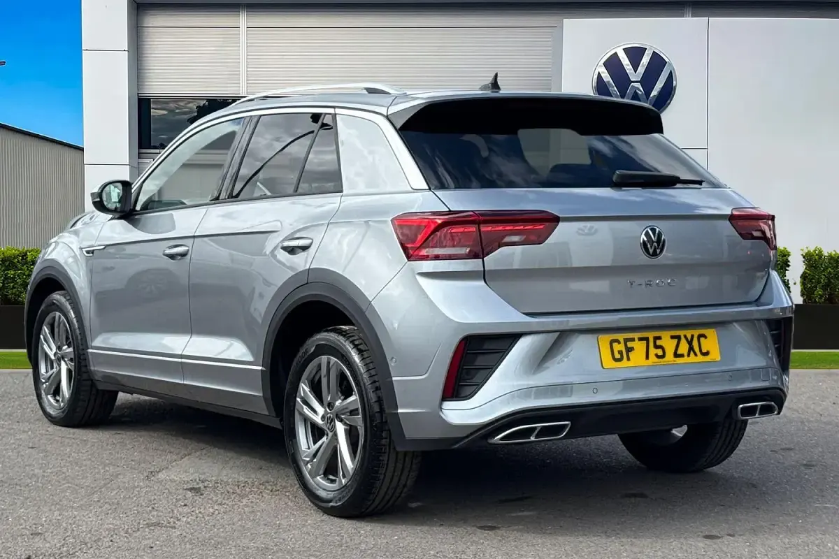 Used VW T-Roc R-line 150 HP (110 kW) 2025 Silver SUV