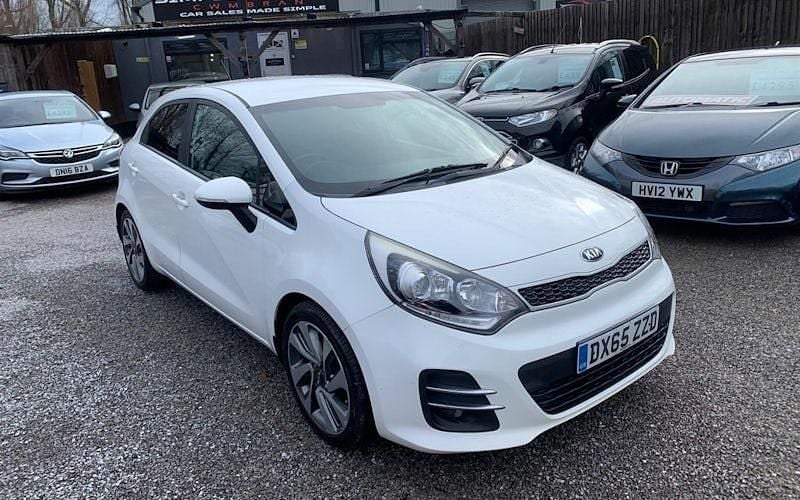 Used Kia Rio 109 HP (80 kW) 2016 Hatchback