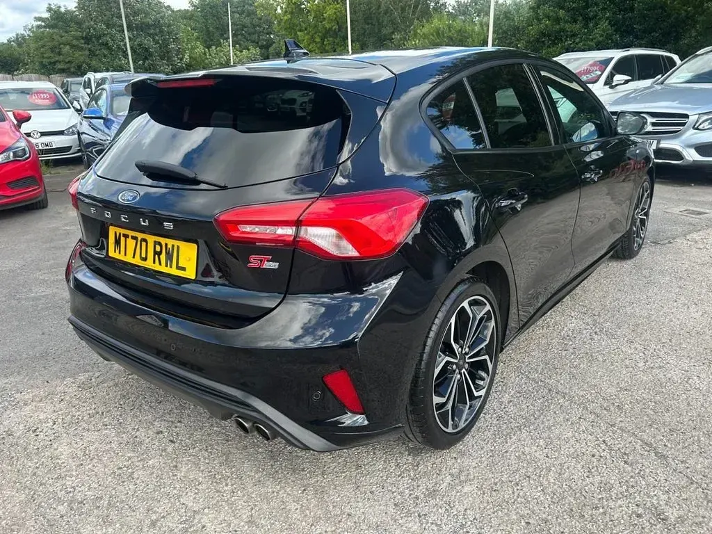 Used Ford Focus ST-Line X 120 HP (88 kW) 2020 Black Hatchback