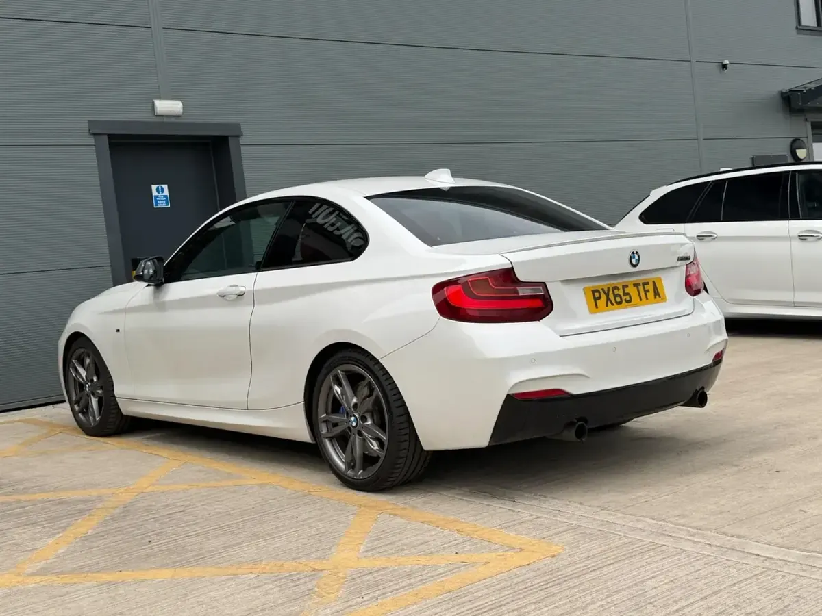 Used BMW M235 Impressive 2015 White Coupe