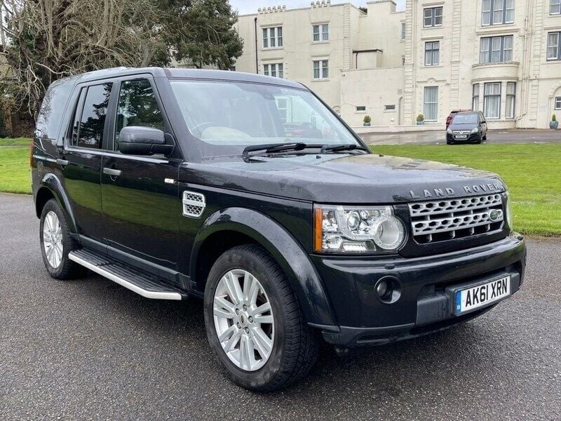 Black Used 2012 Land Rover Discovery 4 SUV | £8,995 (Good price) - Image 1/4