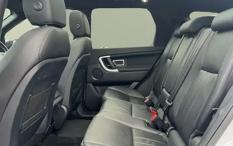 Used Land Rover Discovery 5 Landmark 179 HP (131 kW) 2019 SUV