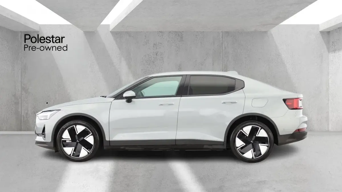 Ny Polestar 2 219 kW (299 HK) 2025 Grå Halvkombi
