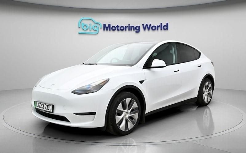 Used Tesla Model Y Long Range AWD 286 kW (389 HP) 2025 SUV