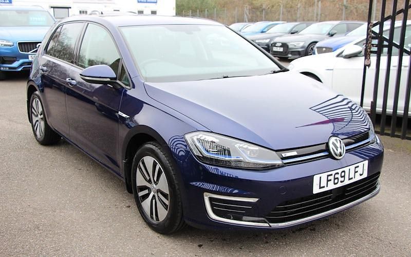 Used VW e-Golf 99 kW (135 HP) 2019 Blue Hatchback