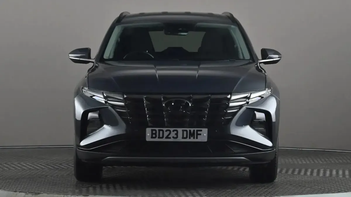 Gebraucht Hyundai Tucson Premium 150 PS (110 kW) 2023 Grau SUV
