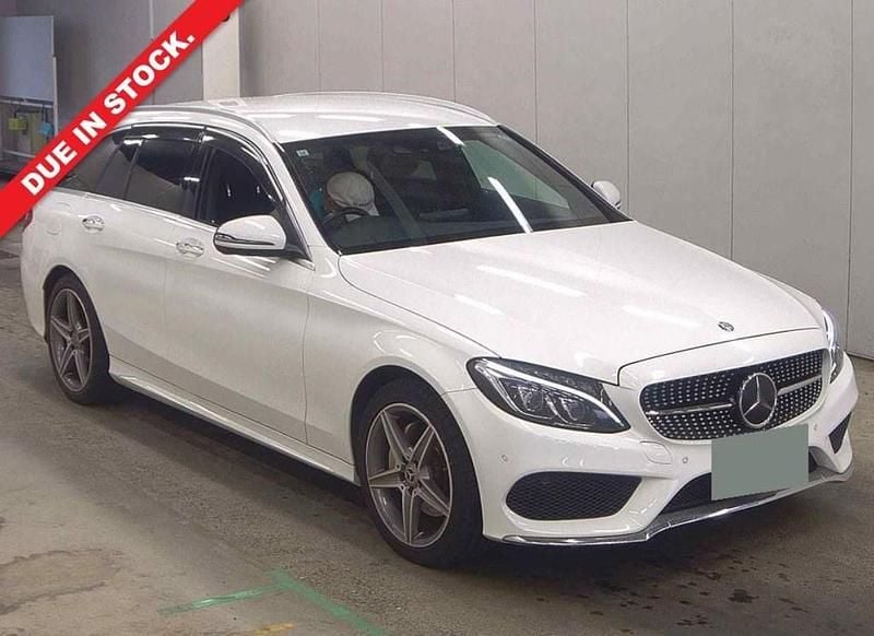 White Used 2015 Mercedes C220 AMG line Estate | £13,995 (Fair price) - Image 1/4
