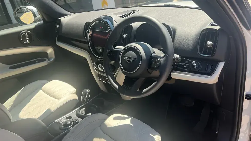 Used Mini Cooper Countryman Exclusive 134 HP (98 kW) 2023 White SUV
