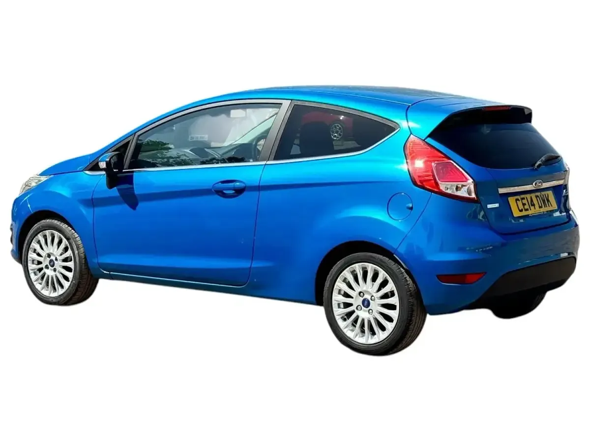 Used Ford Fiesta Titanium 2014 Blue Hatchback