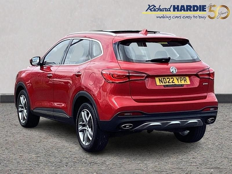 Red Used 2022 MG HS Exclusive SUV | £13,799 (Fair price) - Image 1/3