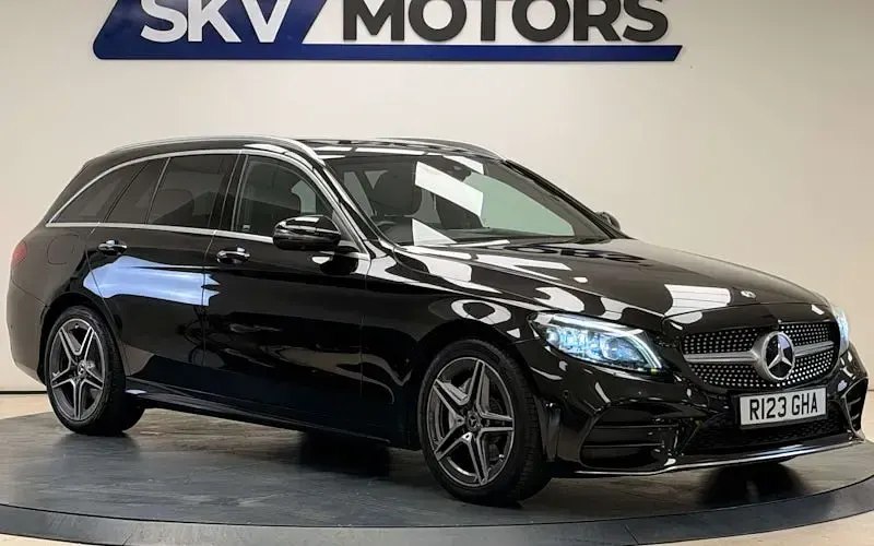 Used Mercedes C200 AMG line 184 HP (135 kW) 2019 Estate