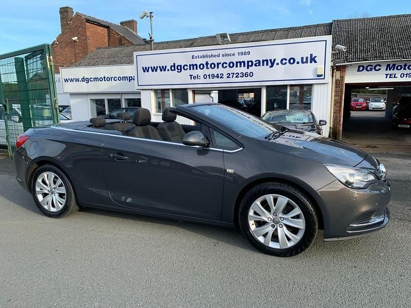 Used Vauxhall Cascada S 170 HP (125 kW) 2014 Grey Cabriolet
