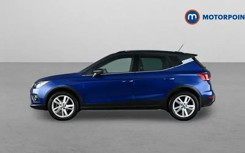 Used Seat Arona FR 110 HP (80 kW) 2021 Blue SUV
