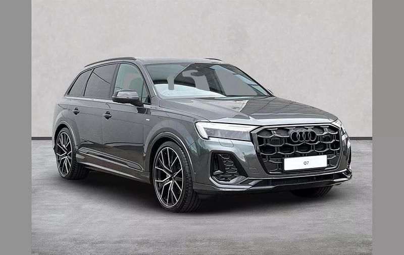 Other New 2025 Audi Q7 Comfort SUV | £77,599 (A bit pricey) - Image 1/4