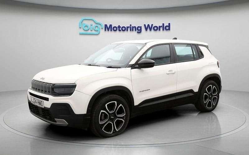 Used Jeep Avenger Altitude 101 HP (74 kW) 2024 White SUV