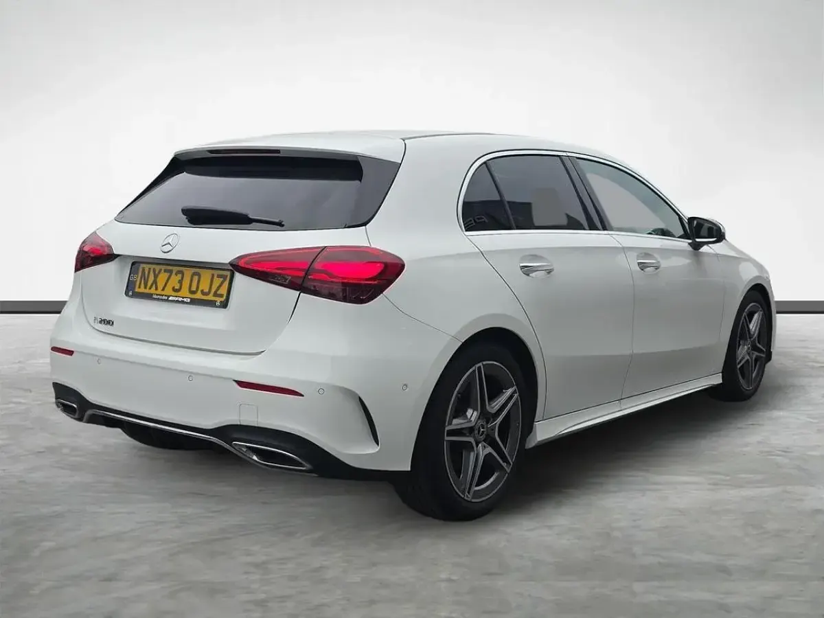 Used Mercedes A200 Executive 175 HP (128 kW) 2024 White Hatchback