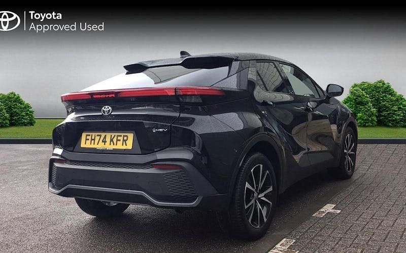 Used Toyota C-HR Design 140 HP (102 kW) 2025 Black SUV