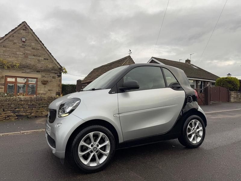 Used Smart ForTwo Coupé Passion 71 HP (52 kW) 2018 Black Coupe