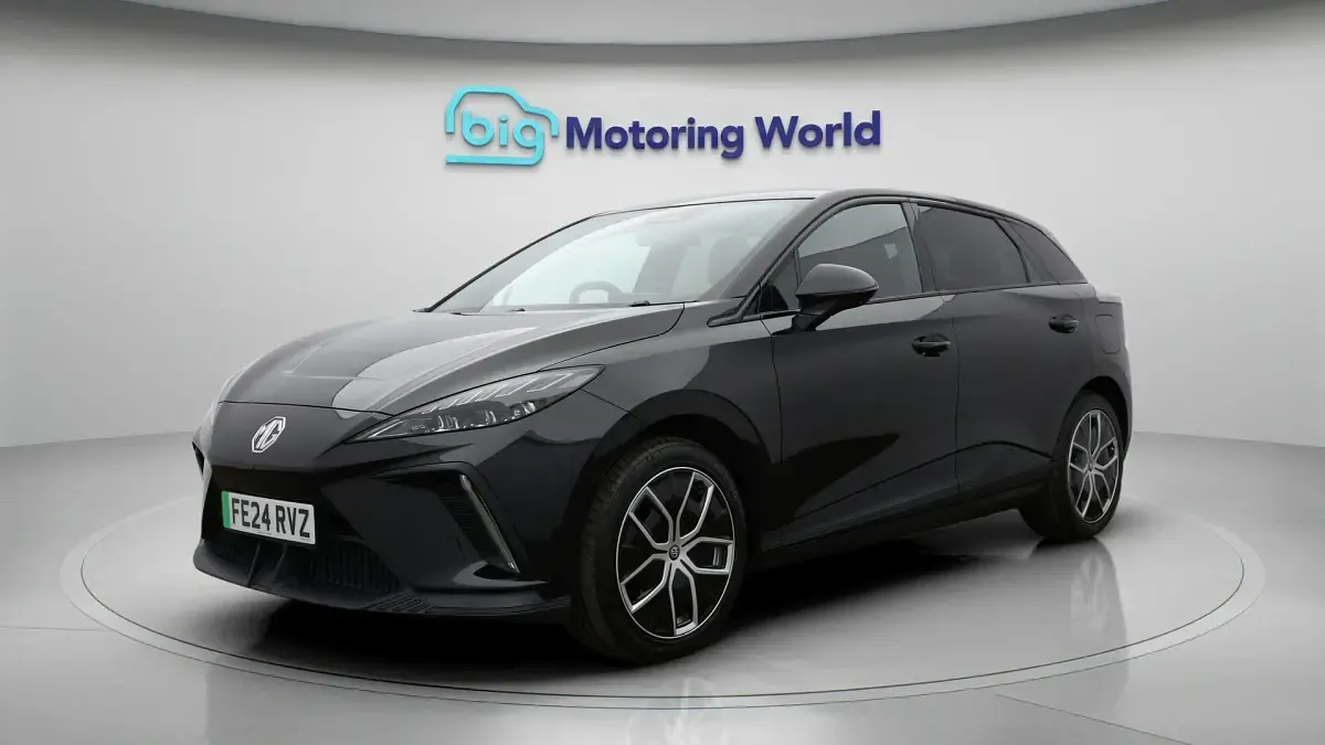 Used MG MG4 EV Trophy 319 kW (435 HP) 2024 Black Hatchback