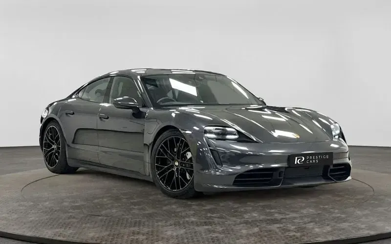 Used Porsche Taycan Performance Package 419 kW (571 HP) 2021 Sedan