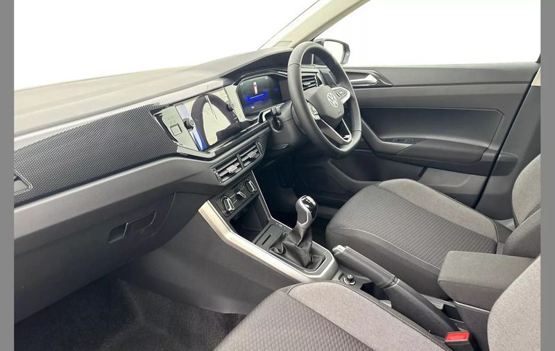 Image 2/4