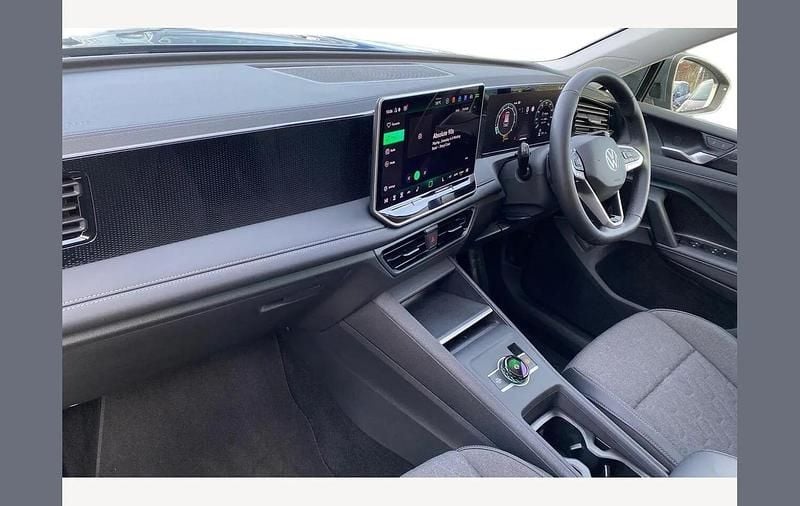 Used VW Tiguan Match 147 HP (108 kW) 2025 Grey SUV