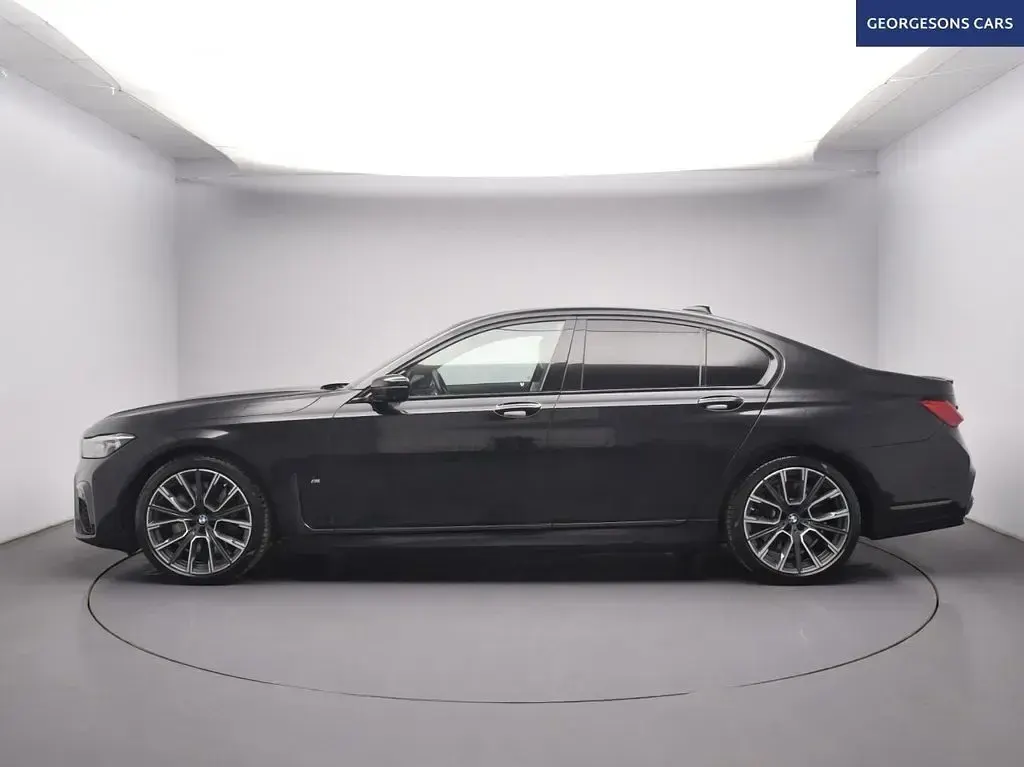 Used BMW 740 M Sport 320 HP (235 kW) 2021 Black Sedan
