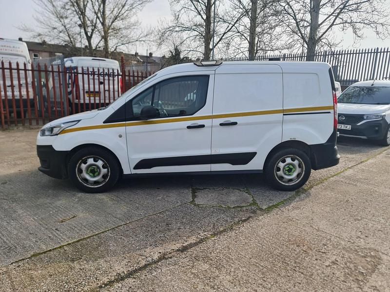 Used Ford Transit Connect 100 HP (73 kW) 2019 White MPV