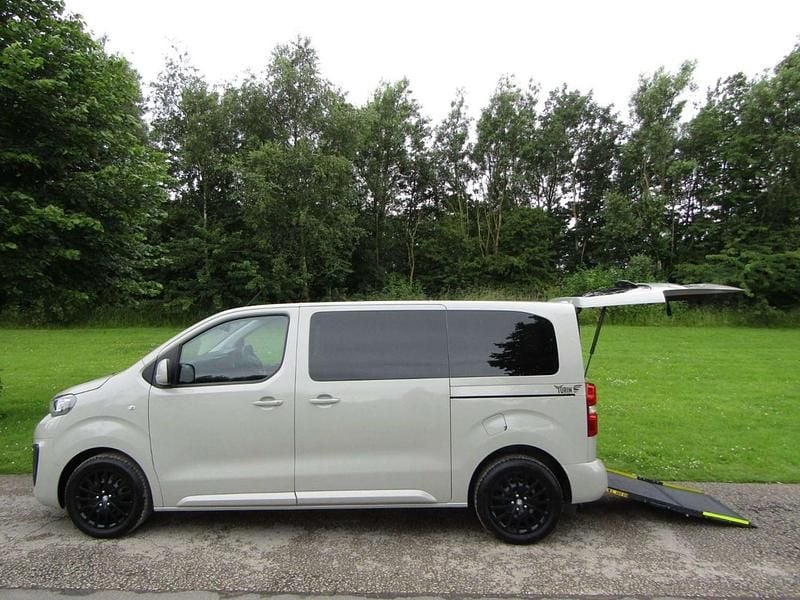 Used Peugeot Traveller Active 2021 Beige MPV