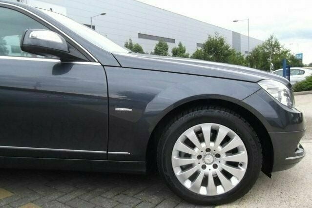 Used Mercedes C280 Elegance 231 HP (169 kW) 2008 Sedan