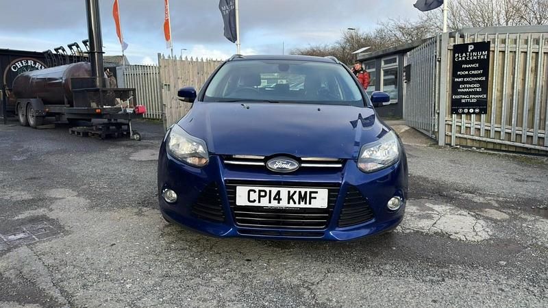 Used Ford Focus Titanium 115 HP (84 kW) 2014 Blue Estate