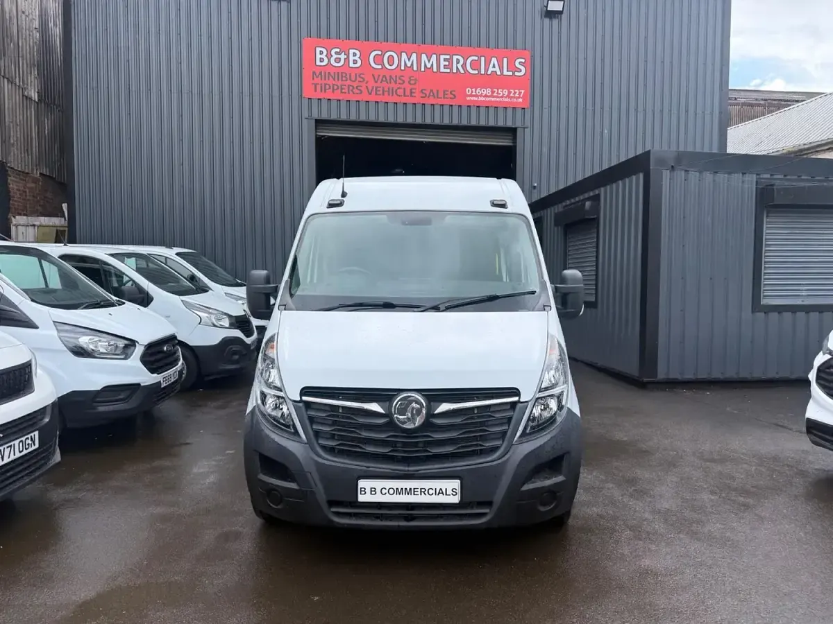 Used Vauxhall Movano Edition 2021 White