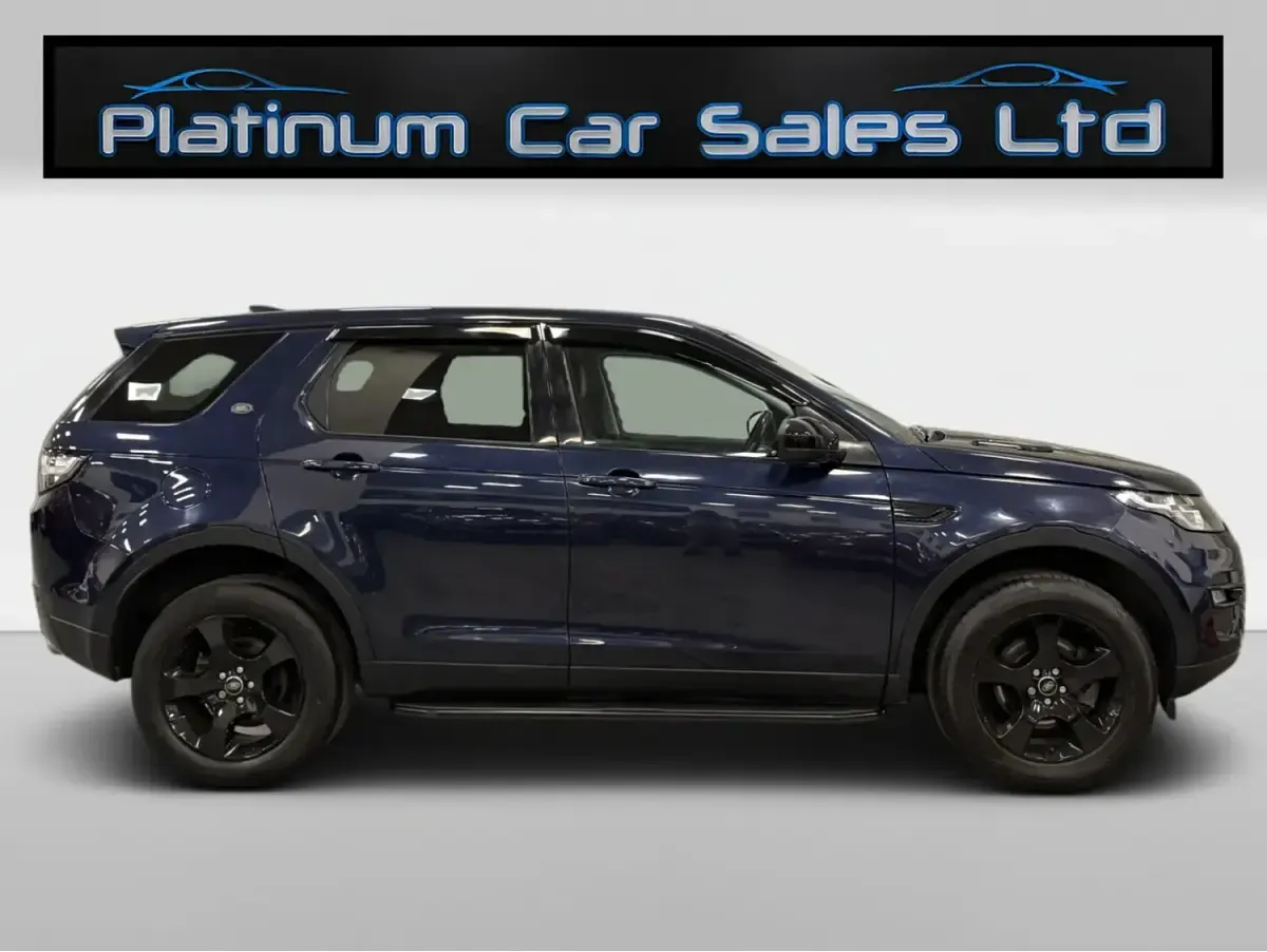 Used Land Rover Discovery Sport Pure 2017 Blue SUV