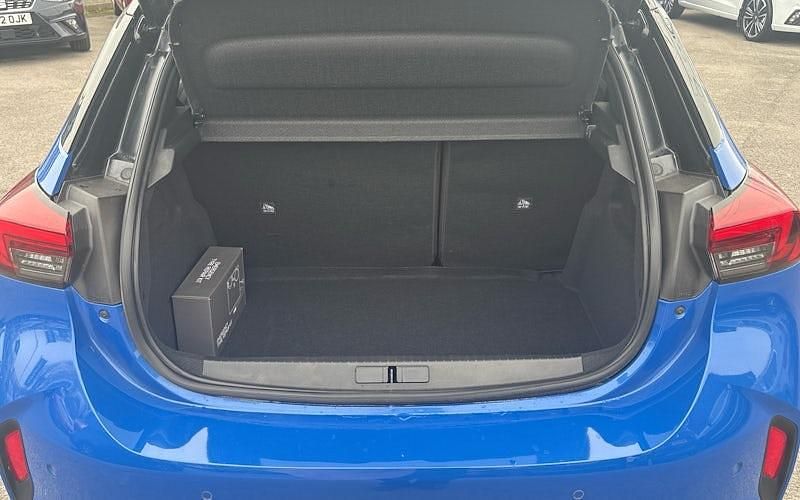 Used Vauxhall Corsa Edition 131 HP (96 kW) 2022 Blue Hatchback