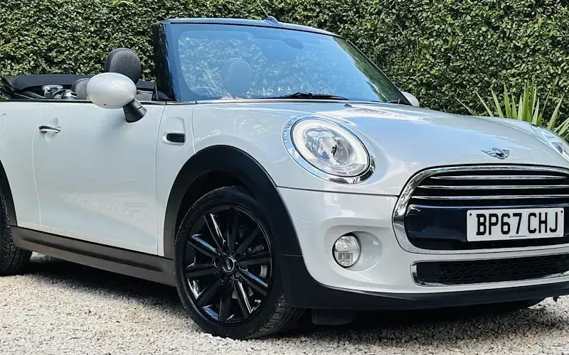 Used Mini Cooper Cabriolet 136 HP (100 kW) 2017 Silver Cabriolet