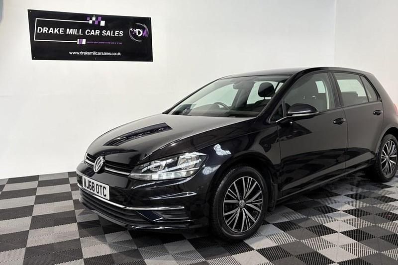 Used VW Golf VII SE 115 HP (84 kW) 2018 Black Hatchback