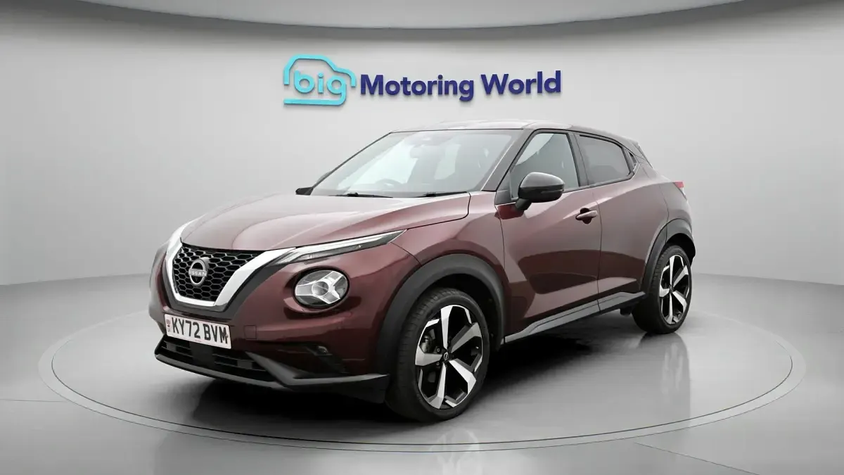 Usado Nissan Juke S 114 HP (83 kW) 2022 Vermelho SUV