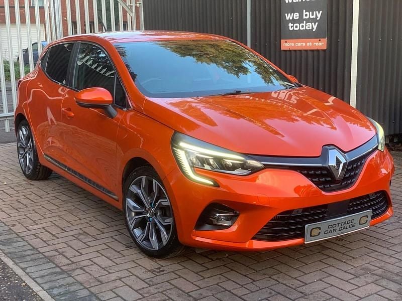 Used Renault Clio IV Version S 100 HP (73 kW) 2019 Orange Hatchback