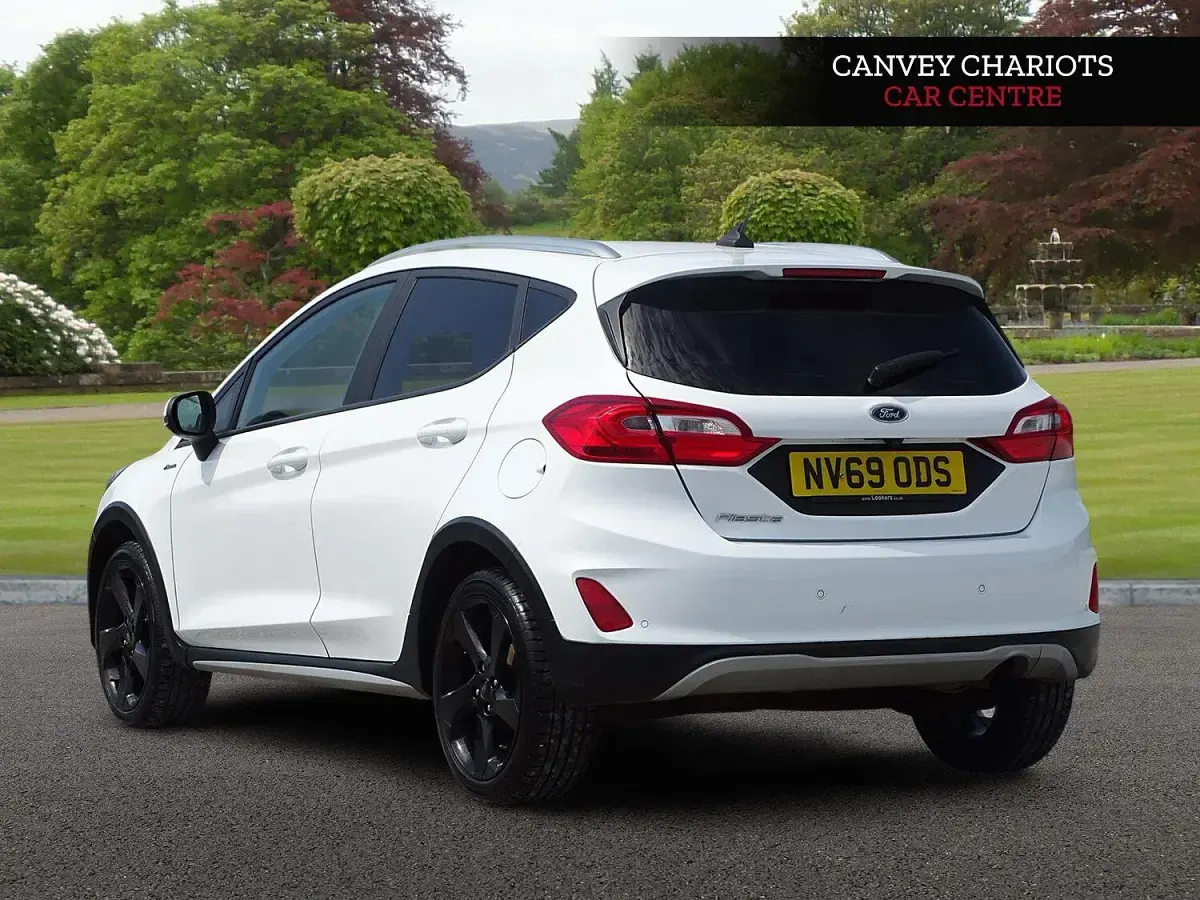 Used Ford Fiesta Active X 100 HP (73 kW) 2020 White Hatchback