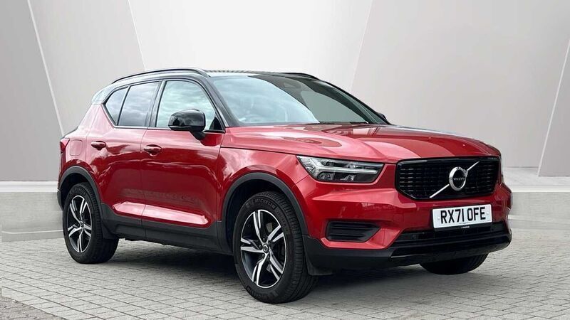 Used 2022 Volvo XC40 R-Design SUV | £24,950 (Fair price) - Image 1/3