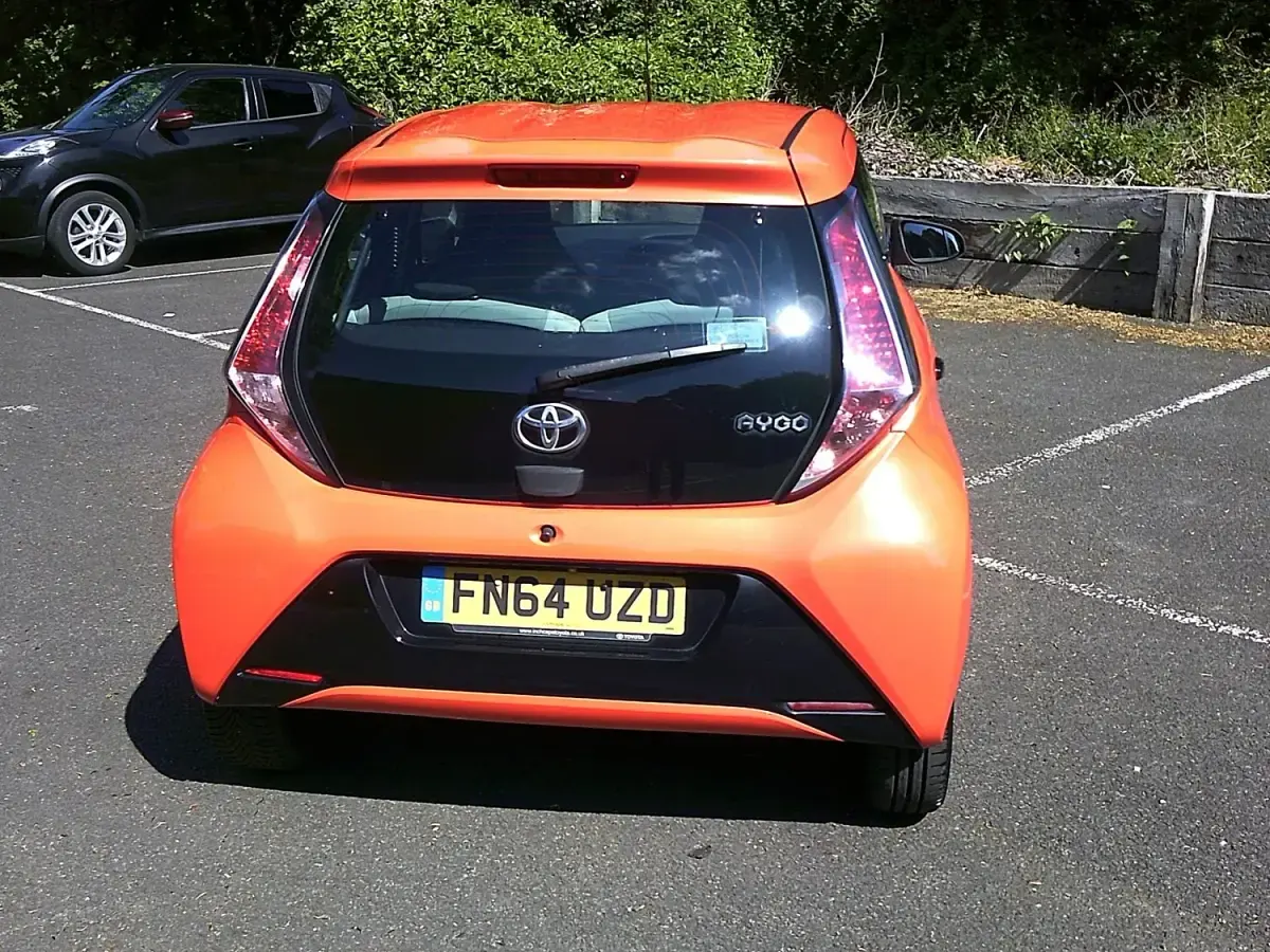 Gebraucht Toyota Aygo X-cite 2014 Orange Kleinwagen