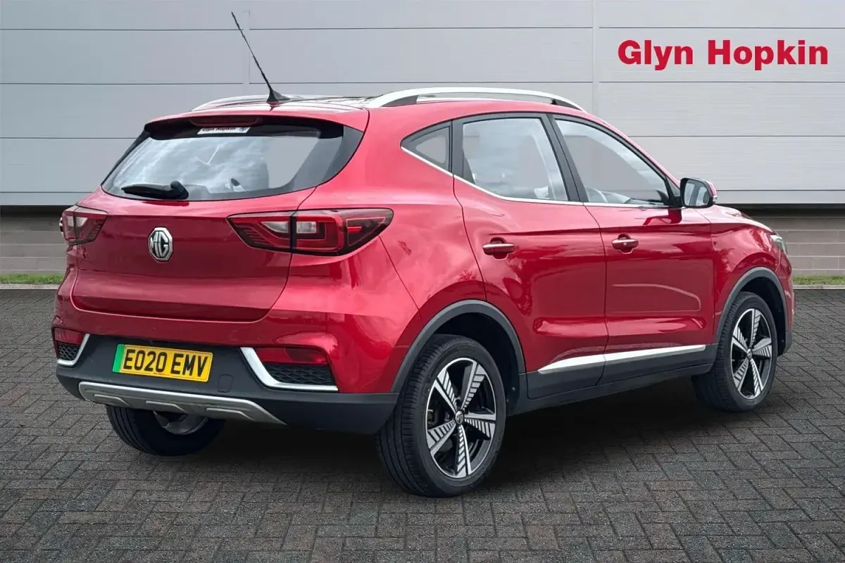 Używany MG ZS Exclusive 105 kW (143 KM) 2020 Czerwony SUV