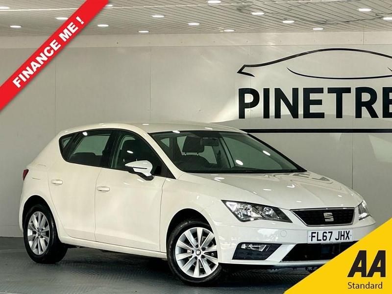 White Used 2017 Seat Leon SE Technology Hatchback | £8,999 (Fair price) - Image 1/3