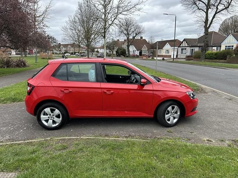 Used Skoda Fabia SE 110 HP (80 kW) 2015 Red Hatchback