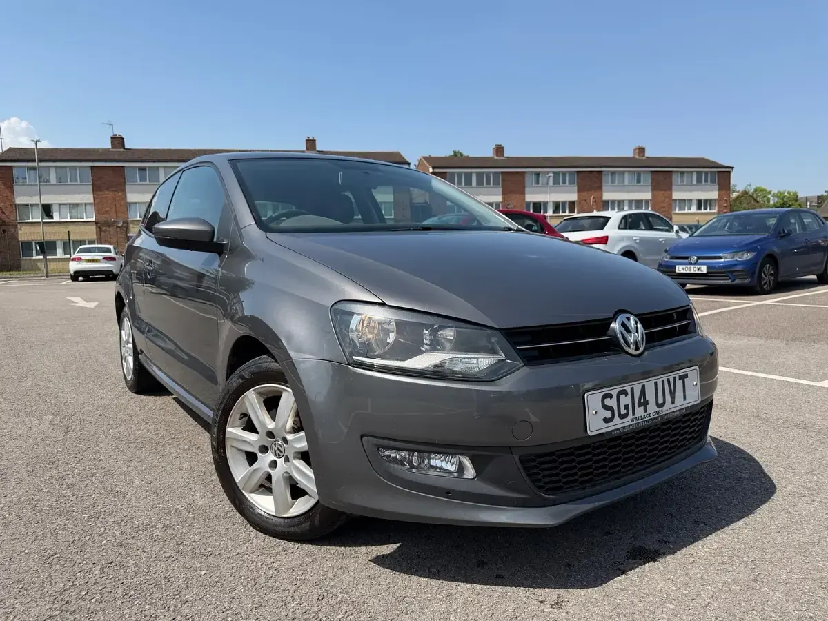 Used VW Polo Edition 60 HP (44 kW) 2014 Grey Hatchback