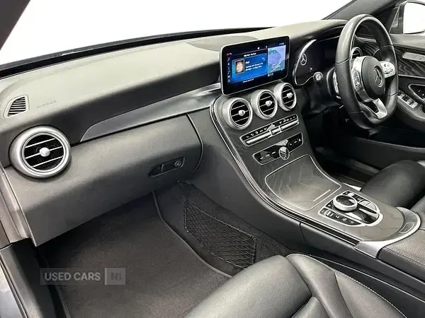 Second-hand Mercedes C220 AMG line 194 CP (142 kW) 2020 Gri Break