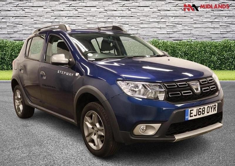 Used Dacia Sandero Comfort 90 HP (66 kW) 2018 Blue Hatchback