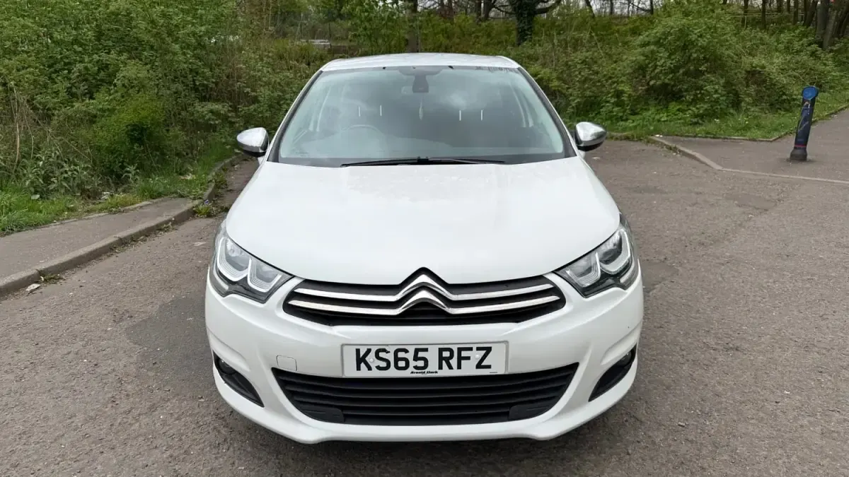 Używany Citroën C4 Flair 2015 Biały Hatchback