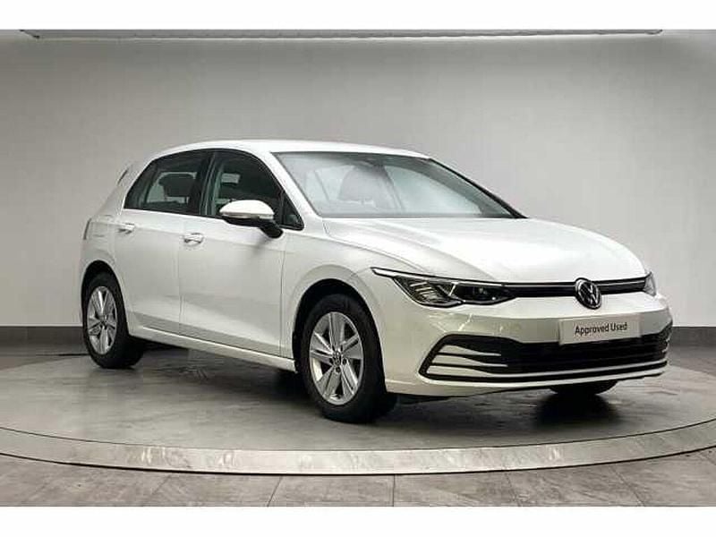 Used 2022 VW Golf VIII | £17,590 (Good price) - Image 1/4